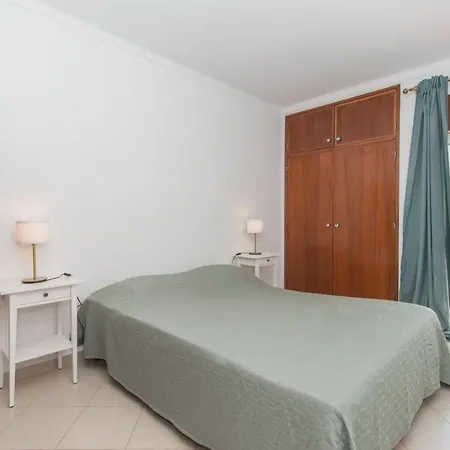 Lägenhet Grace - T2 Pool, Wifi, Balcony, Ac, 2,5km From Center *