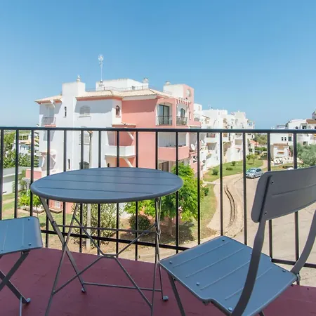 Lägenhet Grace - T2 Pool, Wifi, Balcony, Ac, 2,5km From Center *