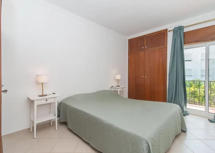 Lejlighed Apt Grace 2 Bedroom Apartment With Pool And Balcony, 2,5Km From Tavira Center *